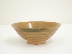 作家物　黄瀬戸茶碗